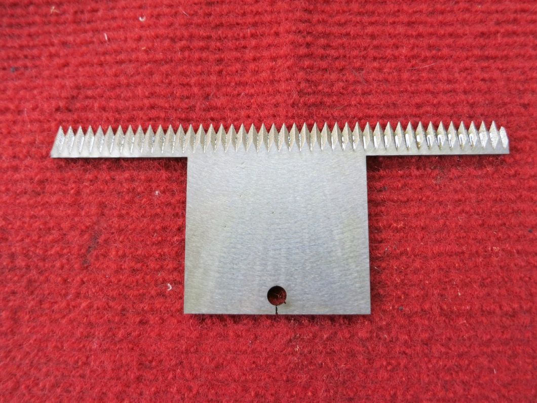 Long Straight Perforating Blades Without Burr